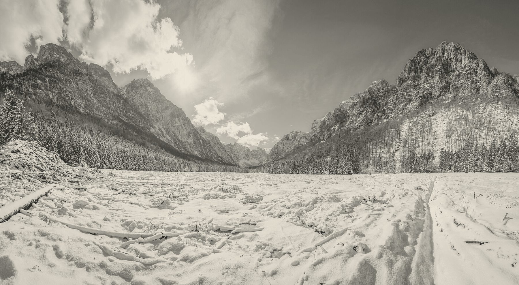 The Seven Lakes valley under snow, with peaks on both sides